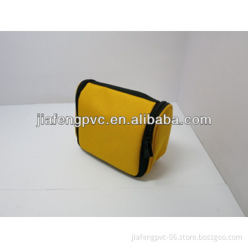 Multifunctional and Extensible 600D Toiletry Bag with Plastic Hook and Inner Pockets